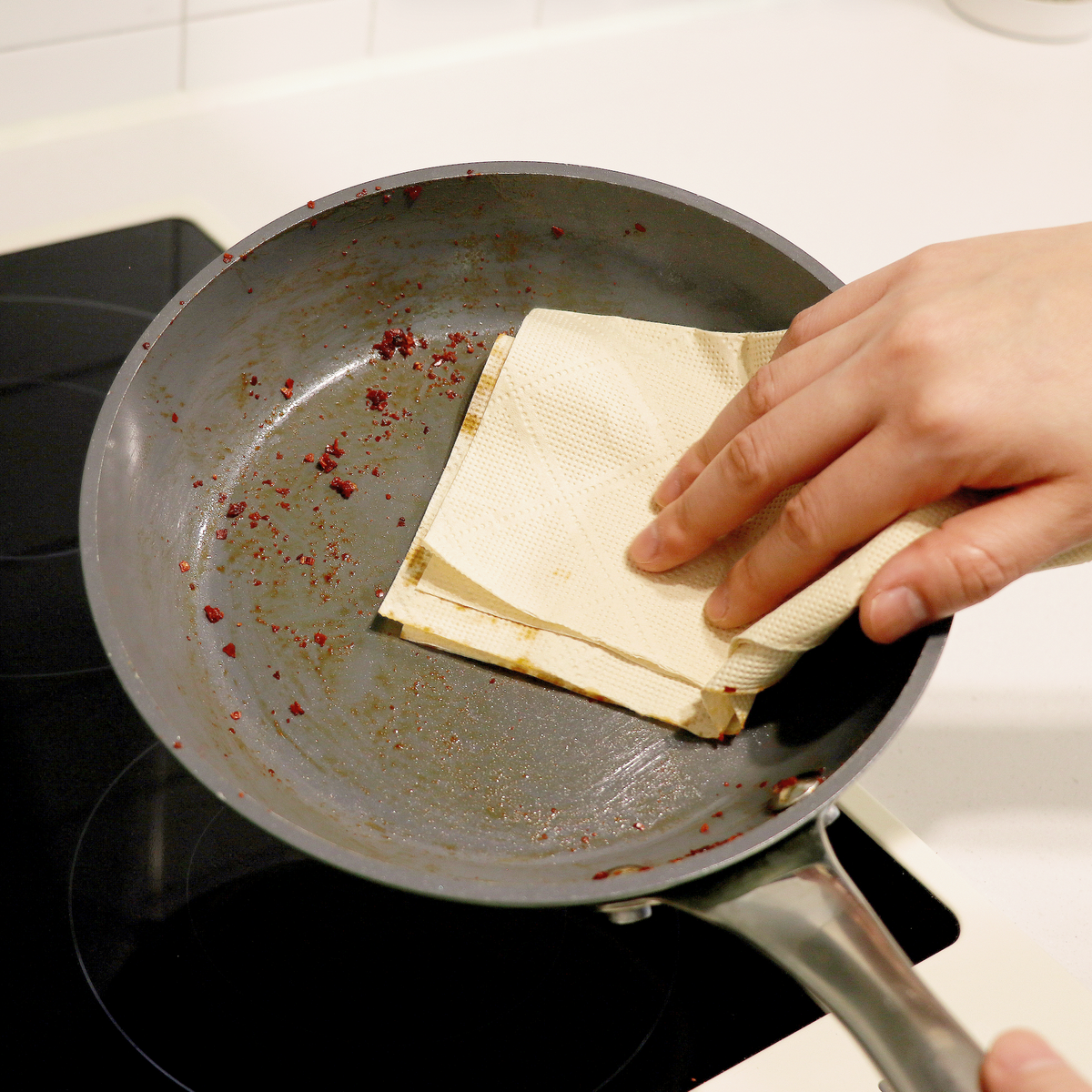 Bamboo 3-Ply Pull-Out Kitchen Towel