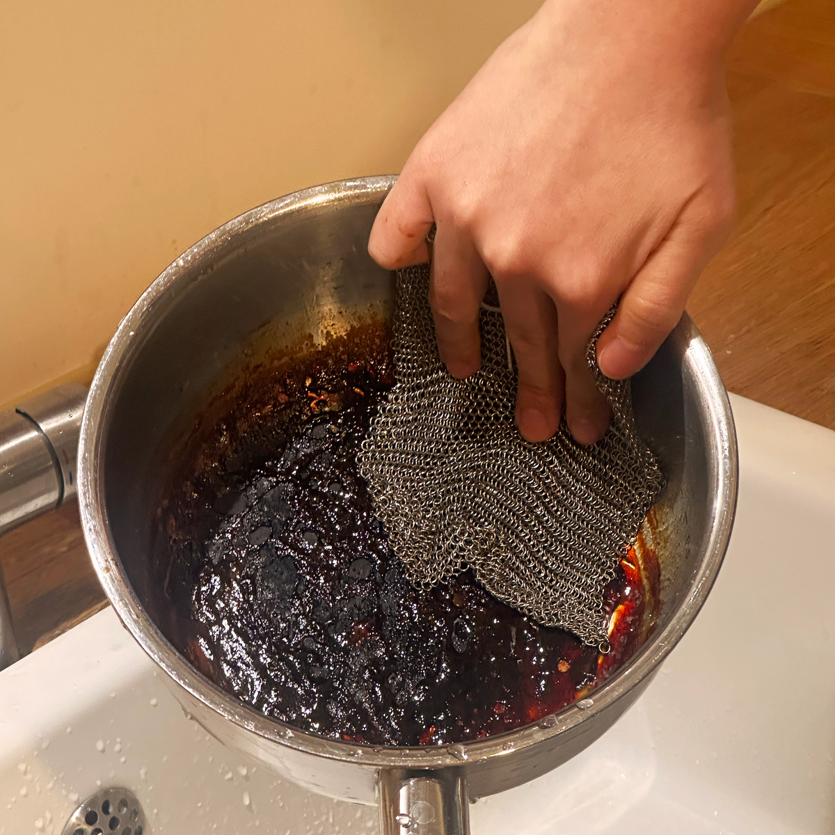 Eco-Friendly Chainmail Stainless Scrubber
